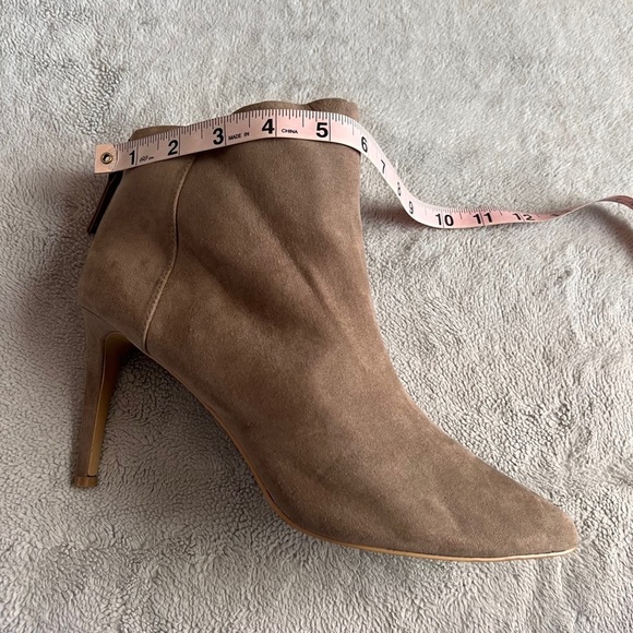Express Vegan Faux Suede Pointed Toe High Heel Ankle Bootie Boots Sz 10 - Picture 13 of 14